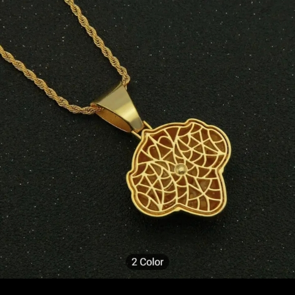 COPY - Jewelry pennywise chain and charm pendant - Picture 8 of 11